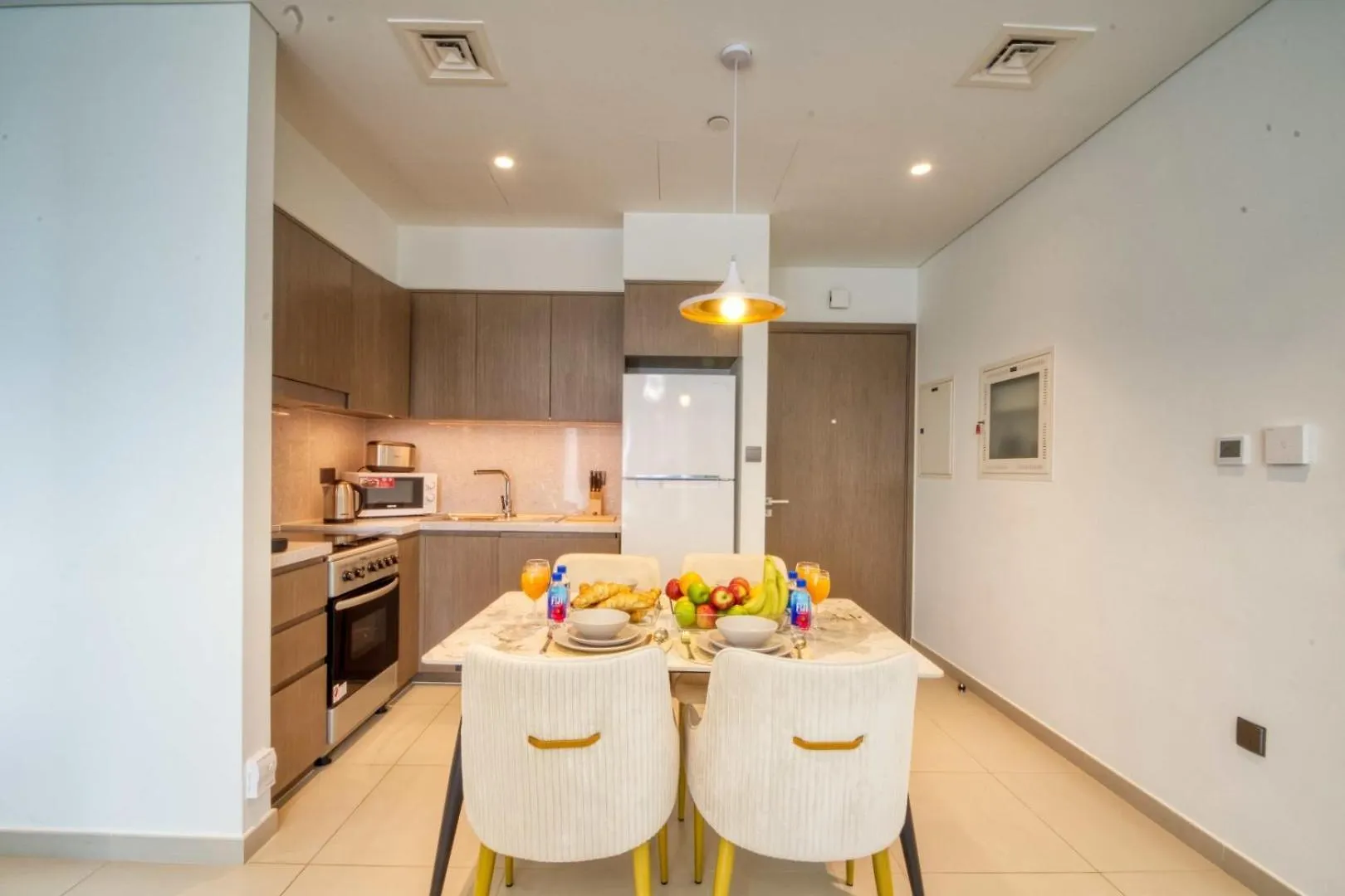Your 30Th-Floor Haven Awaits Dubai 0*,  Emirados Árabes Unidos