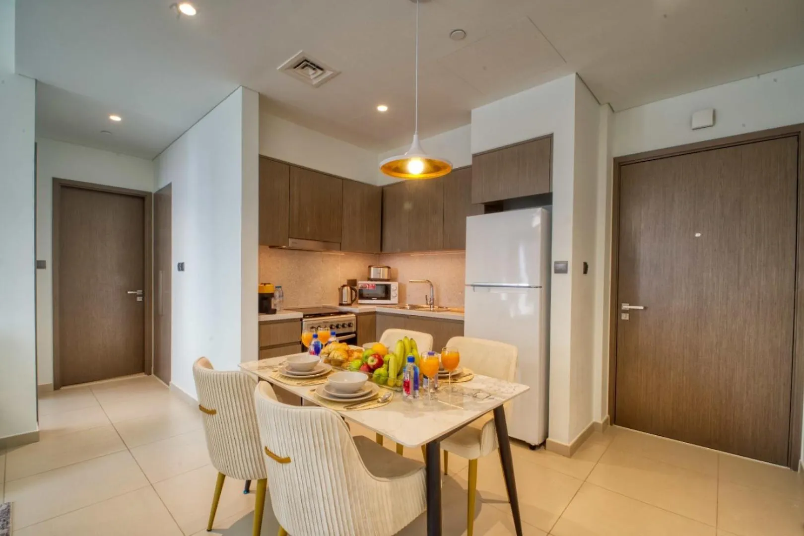 דובאי Your 30Th-Floor Haven Awaits איחוד האמירויות הערביות