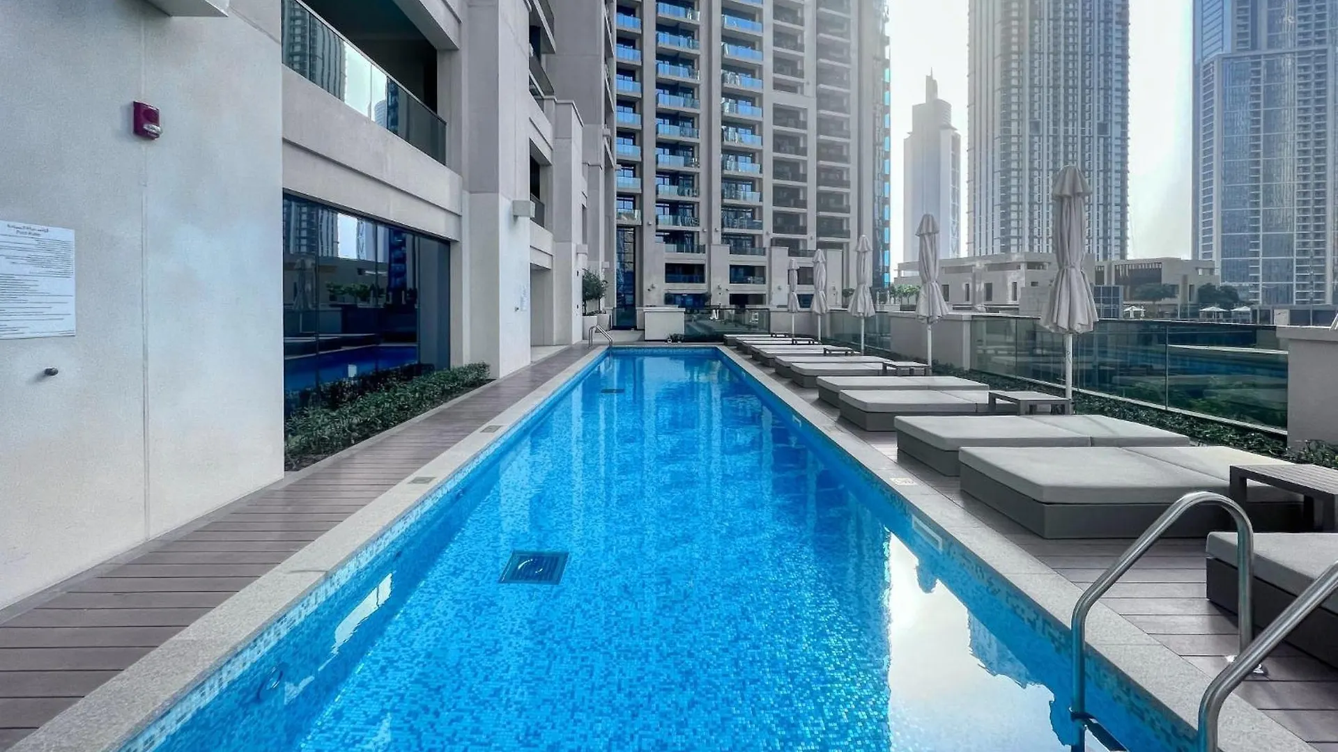 Apartamento Your 30Th-Floor Haven Awaits Dubai
